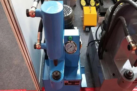 鉚釘規(guī)格的基本常識，鉚釘機廠家科普！